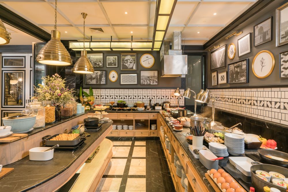 The Living Suite with Breakfast