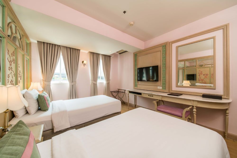 Premier Room with Breakfast