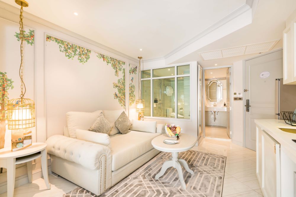 The Living Suite with Breakfast